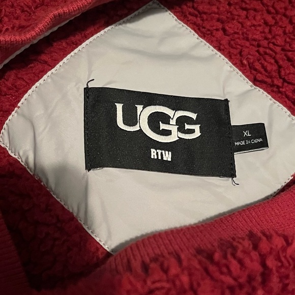 UGG Niko Sherpa Crewneck Sweater - Picture 6 of 9